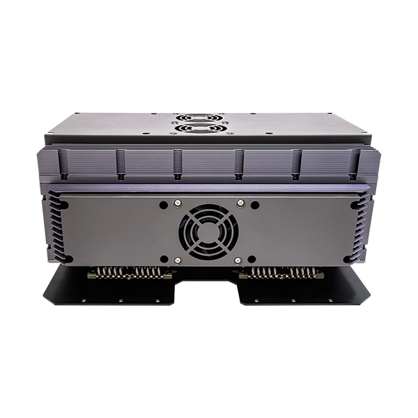 AV800 Dayanıklı Askeri GPU Sunucusu