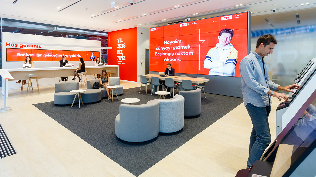 Akbank Kiosk Ekranları Yenileme Projesi