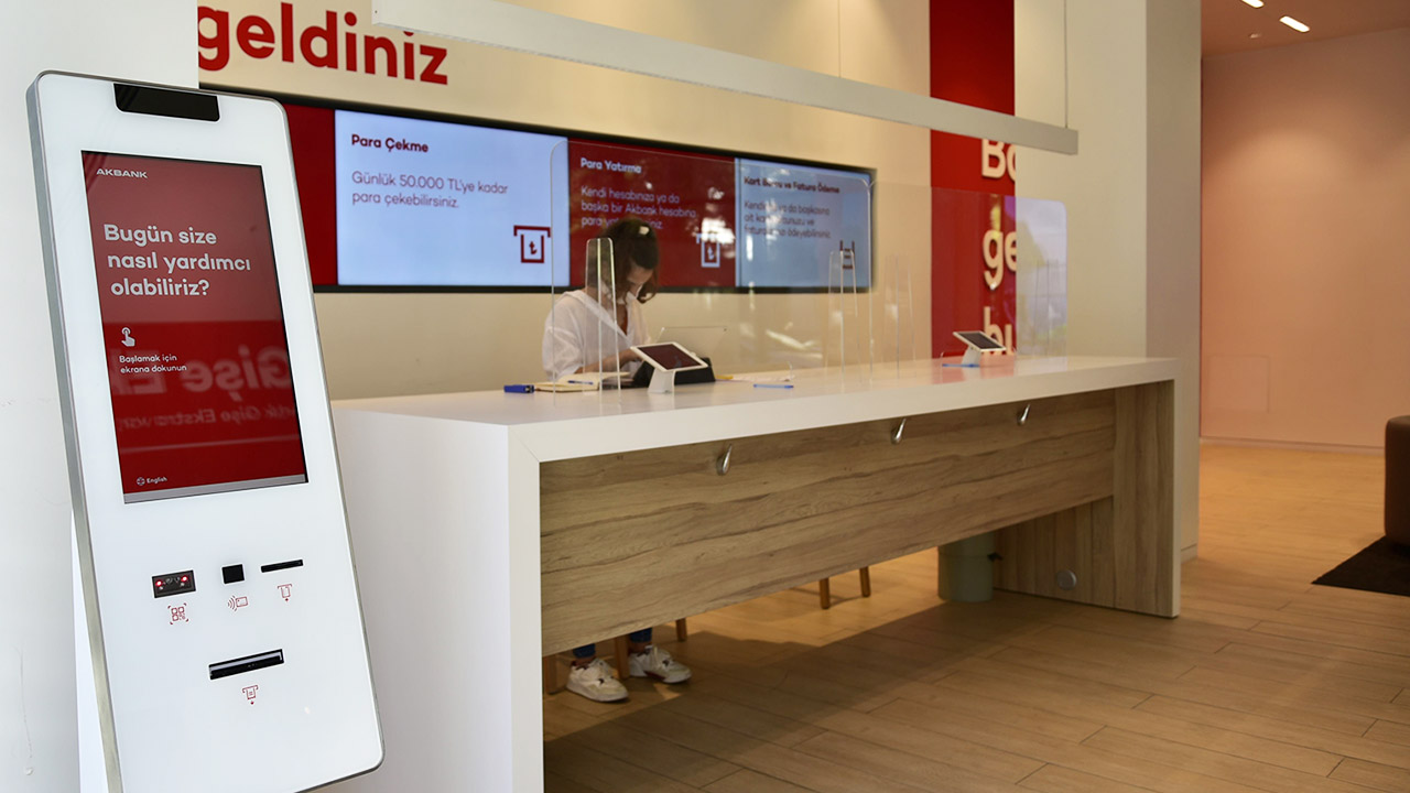 Akbank Yeni Sıra Yönetim Sistemi Kiosku Projesi